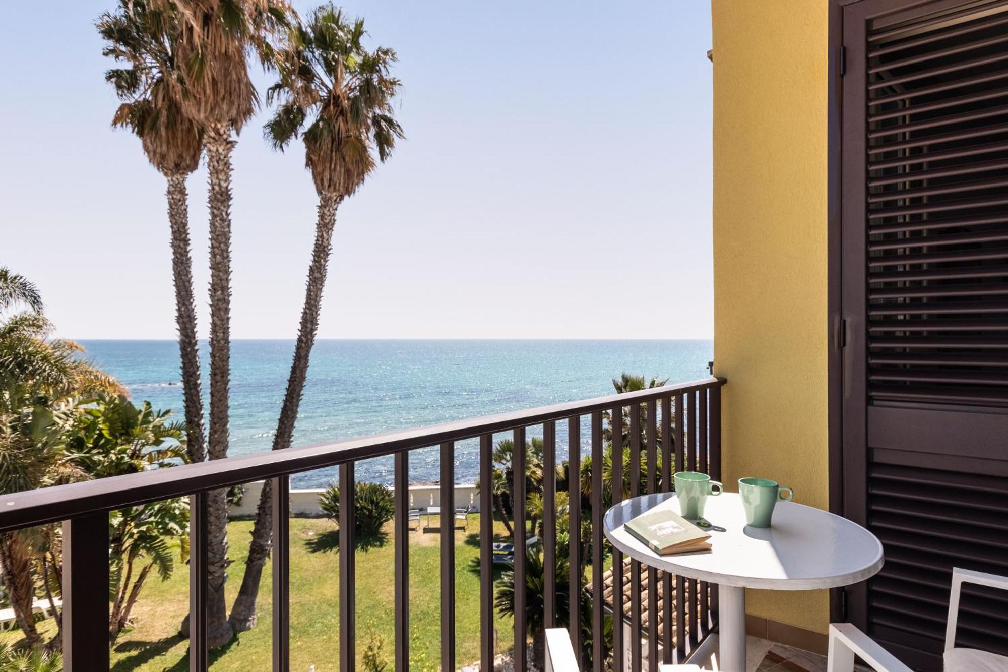 B&B La Terrazza Sul Mare อาโวลา ภายนอก รูปภาพ