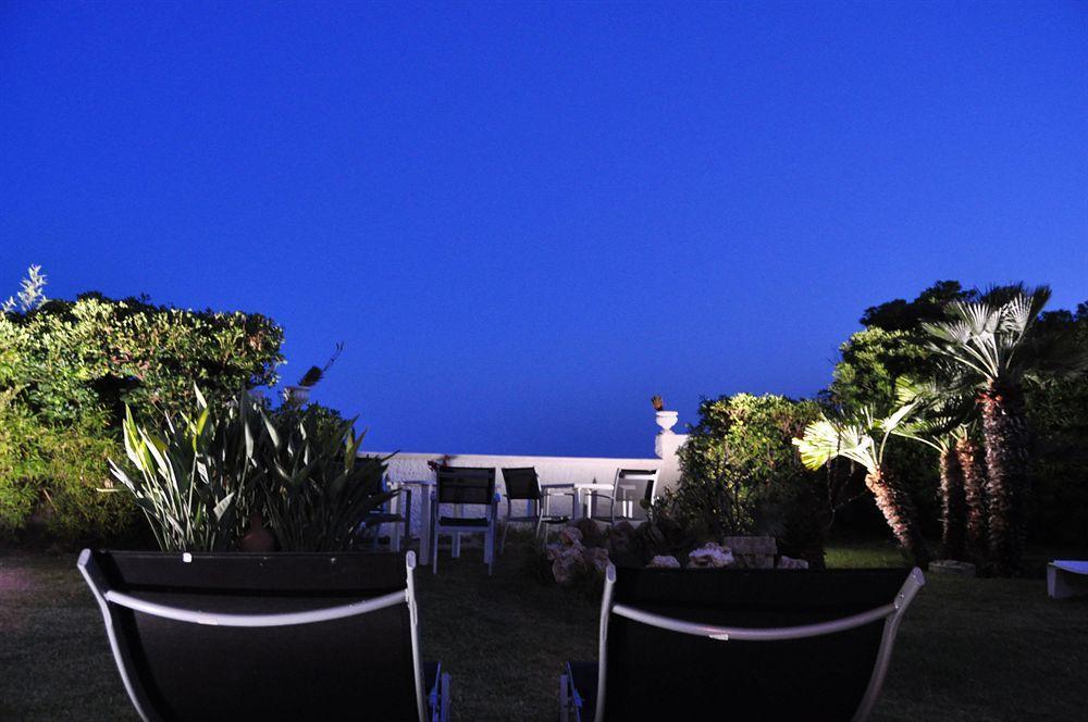 B&B La Terrazza Sul Mare อาโวลา ภายนอก รูปภาพ